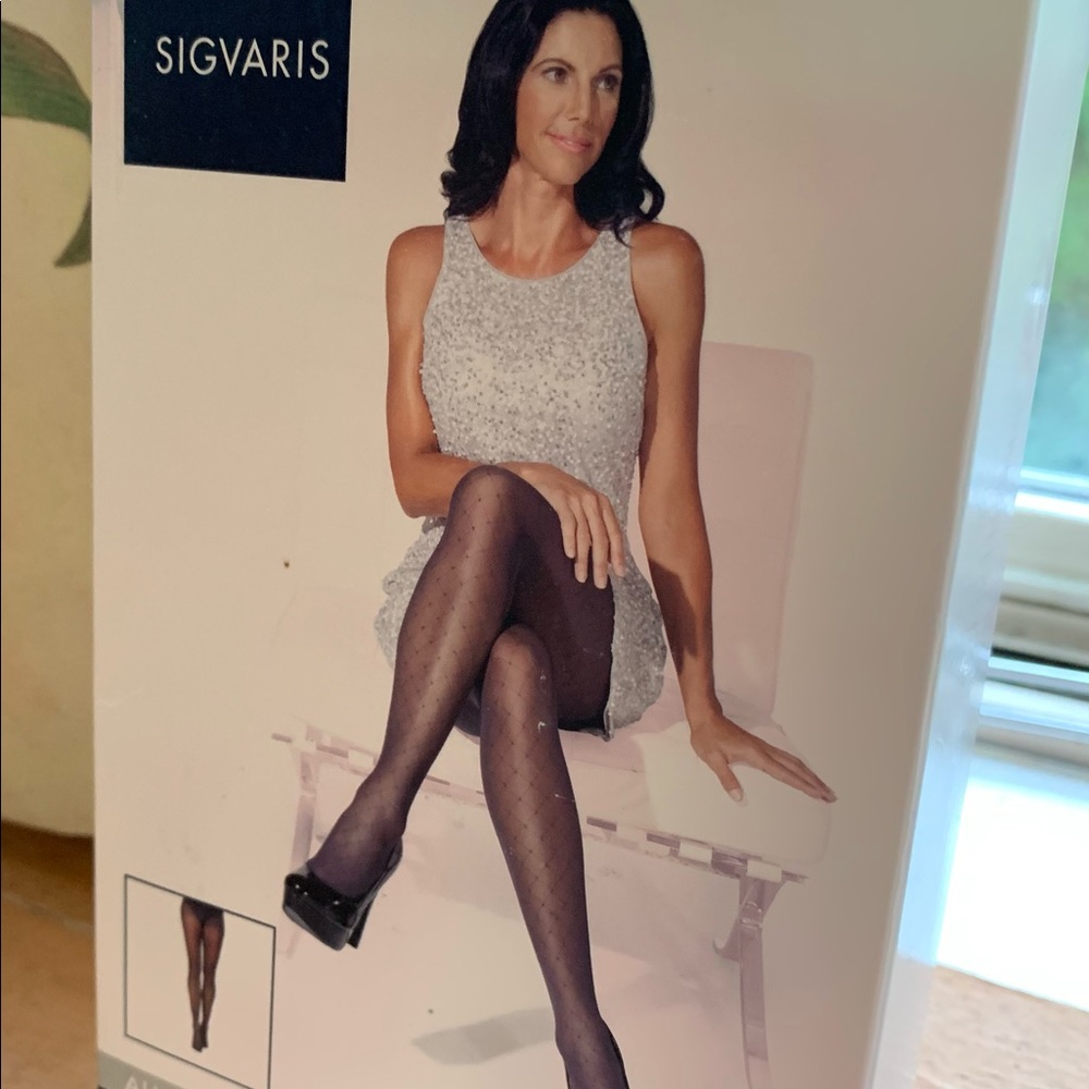 Graduated Compression Hosiery - Picture 3 of 8